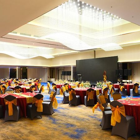 Pentacity Hotel Balikpapan Exterior foto